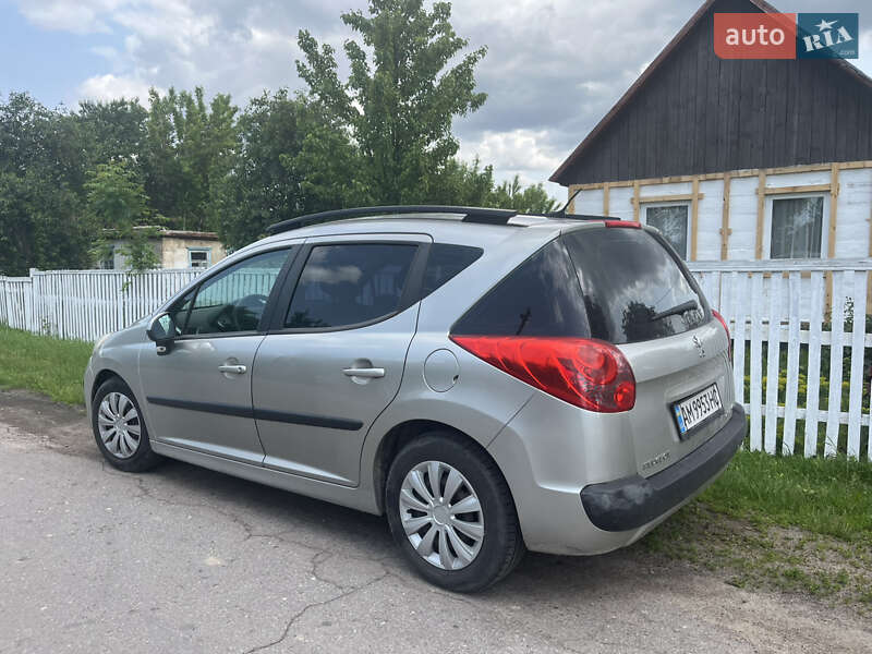 Універсал Peugeot 207 2008 в Житомирі