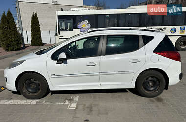 Универсал Peugeot 207 2012 в 