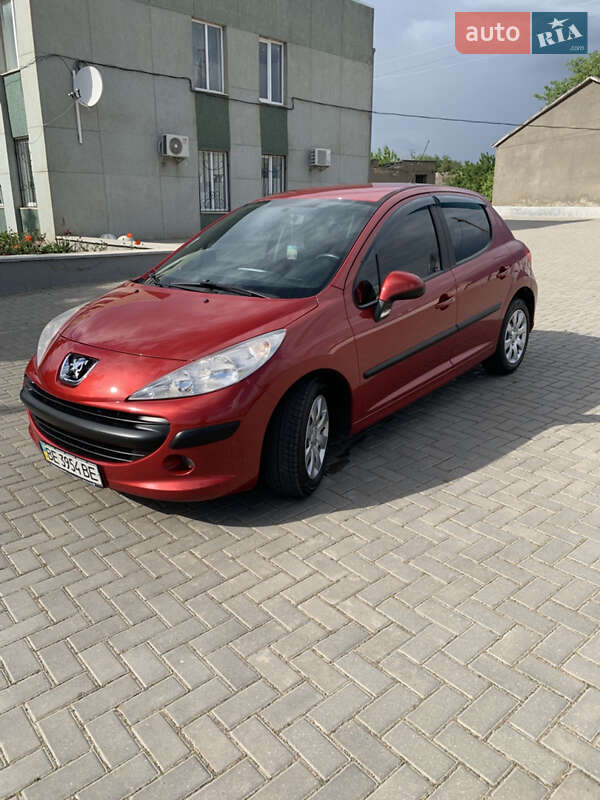 Peugeot 207