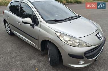 Хэтчбек Peugeot 207 2006 в Черкассах