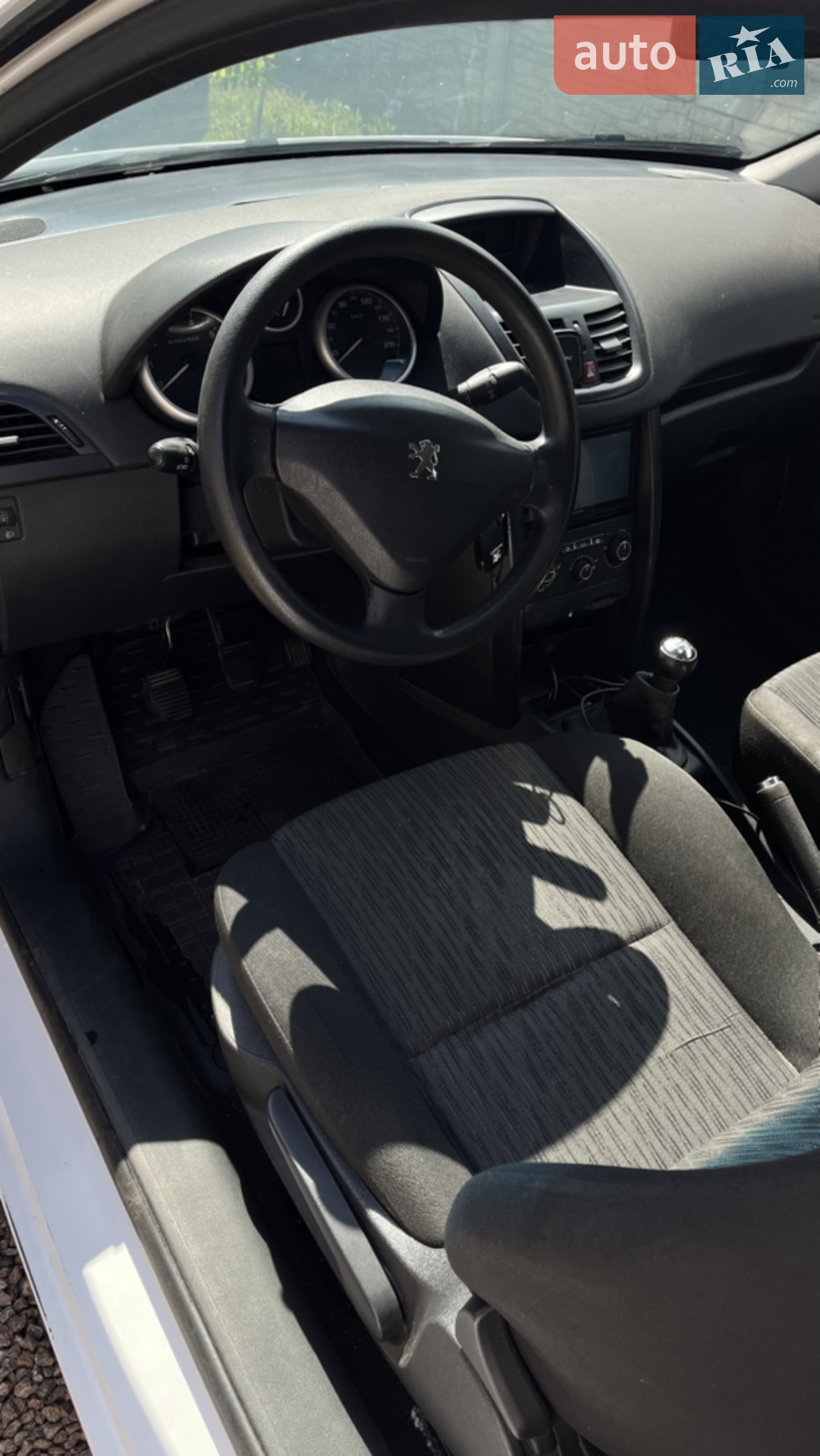 2010 Peugeot 207 - мініатюра 13