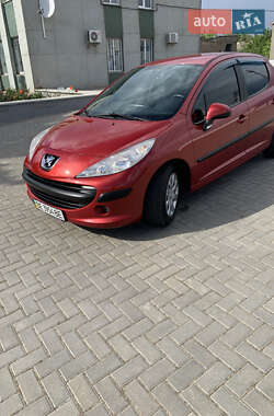 Хэтчбек Peugeot 207 2006 в Новой Одессе