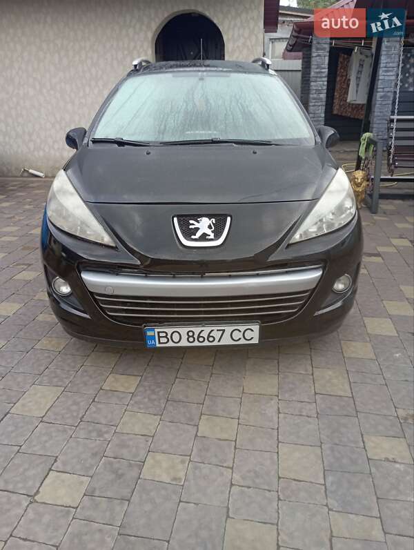 Peugeot 207 2011