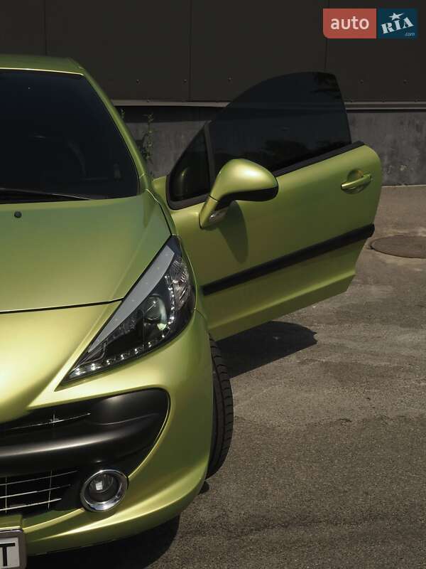 Кабріолет Peugeot 207 2007 в Києві