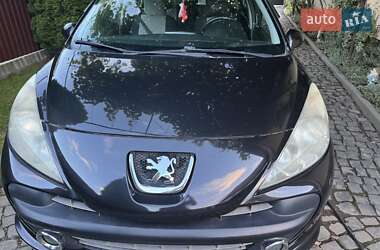 Хетчбек Peugeot 207 2007 в Іршаві