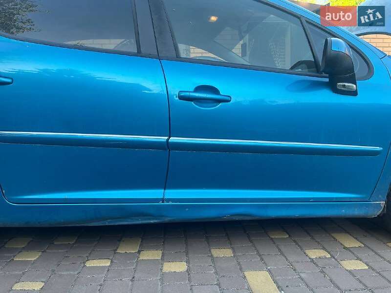 Хетчбек Peugeot 207 2012 в Борисполі