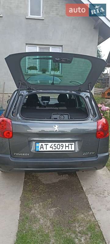Универсал Peugeot 207 2009 в Ивано-Франковске