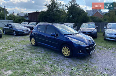 Хетчбек Peugeot 207 2009 в Києві