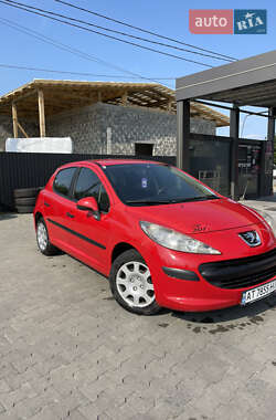 Хэтчбек Peugeot 207 2007 в Калуше