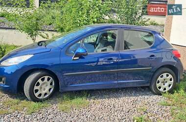 Хэтчбек Peugeot 207 2010 в Львове