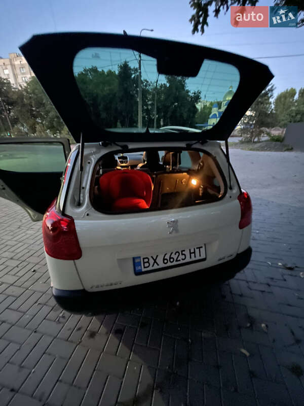 Універсал Peugeot 207 2008 в Хмельницькому