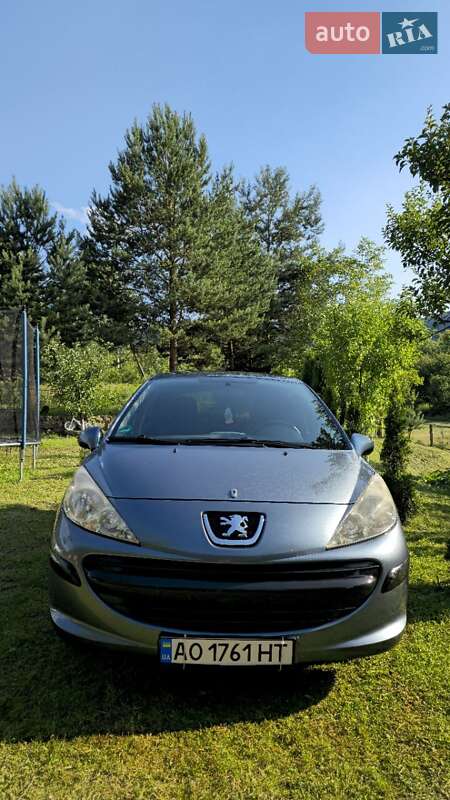 Хетчбек Peugeot 207 2007 в Ужгороді