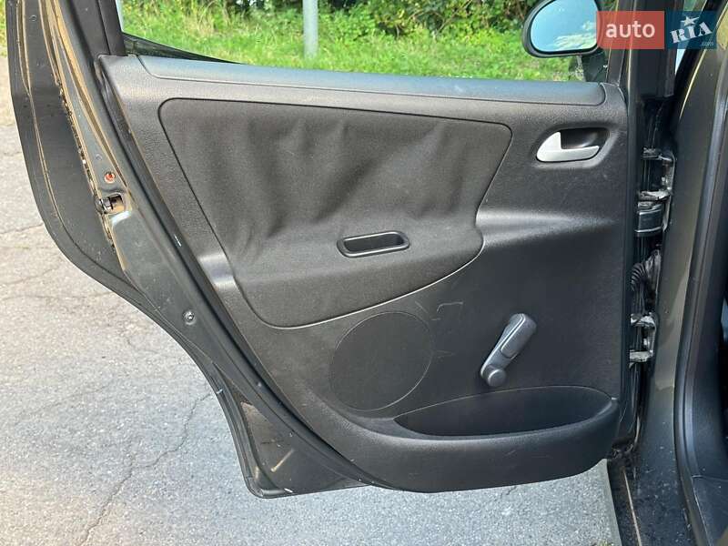 Универсал Peugeot 207 2009 в Виннице