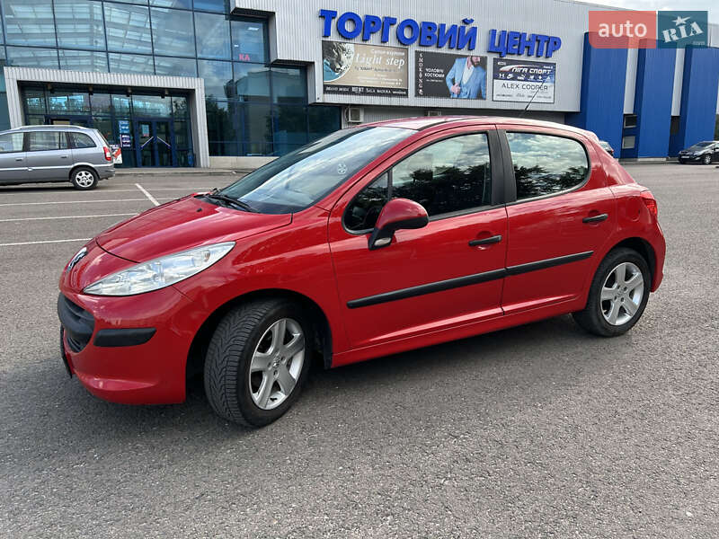 Хэтчбек Peugeot 207 2009 в Ковеле