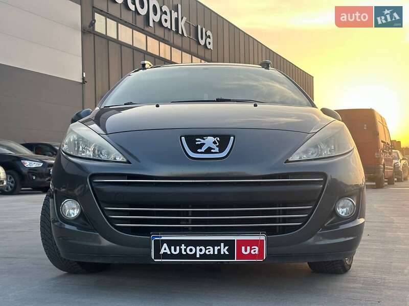 Универсал Peugeot 207 2010 в Львове