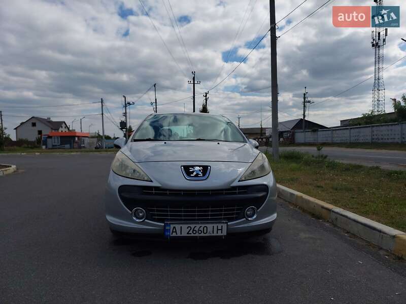 Хетчбек Peugeot 207 2007 в Бучі