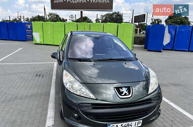Хэтчбек Peugeot 207 2007 в Умани