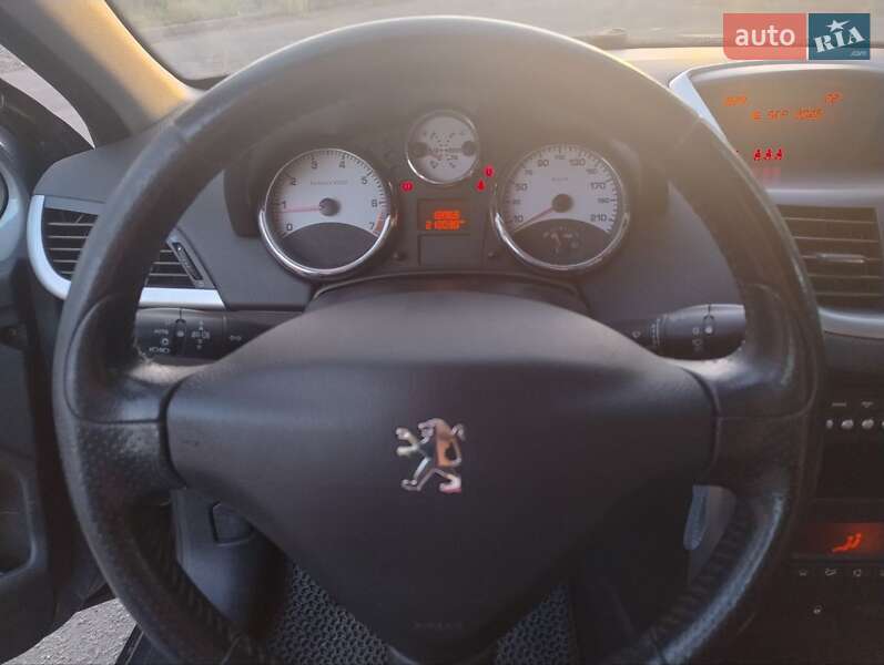 Хетчбек Peugeot 207 2007 в Полтаві фото 2 Хетчбек Peugeot 207 2007 в Полтаві