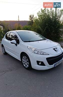 Хэтчбек Peugeot 207 2011 в Кривом Роге