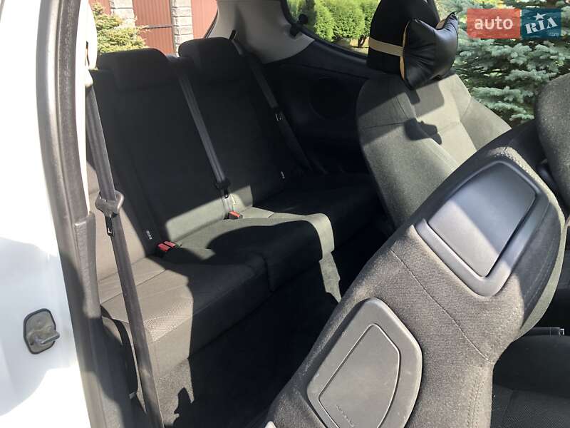 Хетчбек Peugeot 207 2007 в Стрию