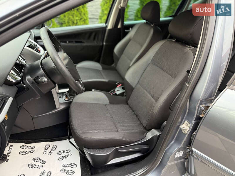 Універсал Peugeot 207 2011 в Летичіві