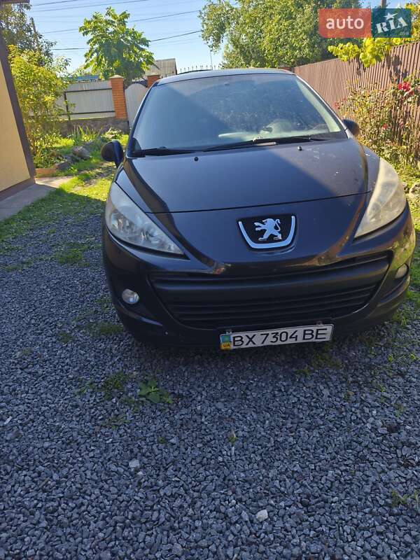 Peugeot 207 2010