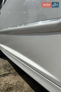Хетчбек Peugeot 207 2011 в 
