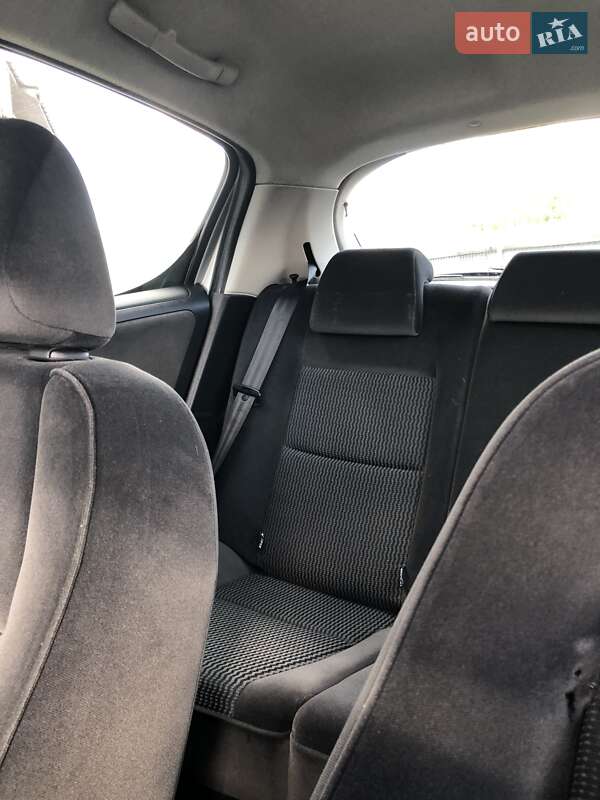Хэтчбек Peugeot 207 2008 в Львове