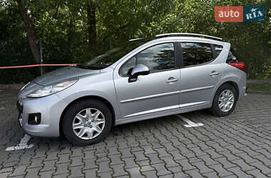 Універсал Peugeot 207 2012 в Чернівцях