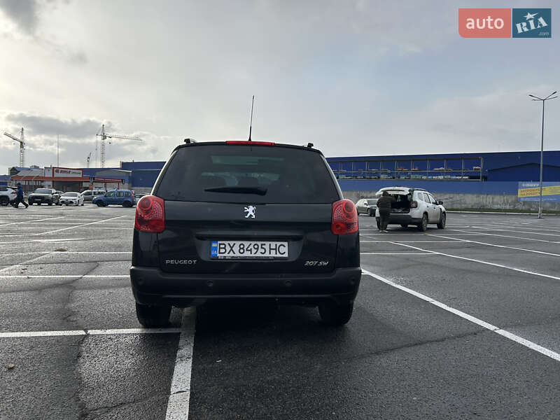 Универсал Peugeot 207 2011 в Виннице