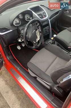 Кабриолет Peugeot 207 2007 в Карловке
