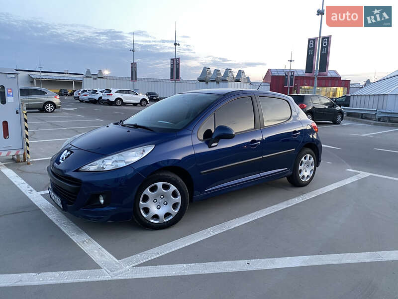 Peugeot 207 2009
