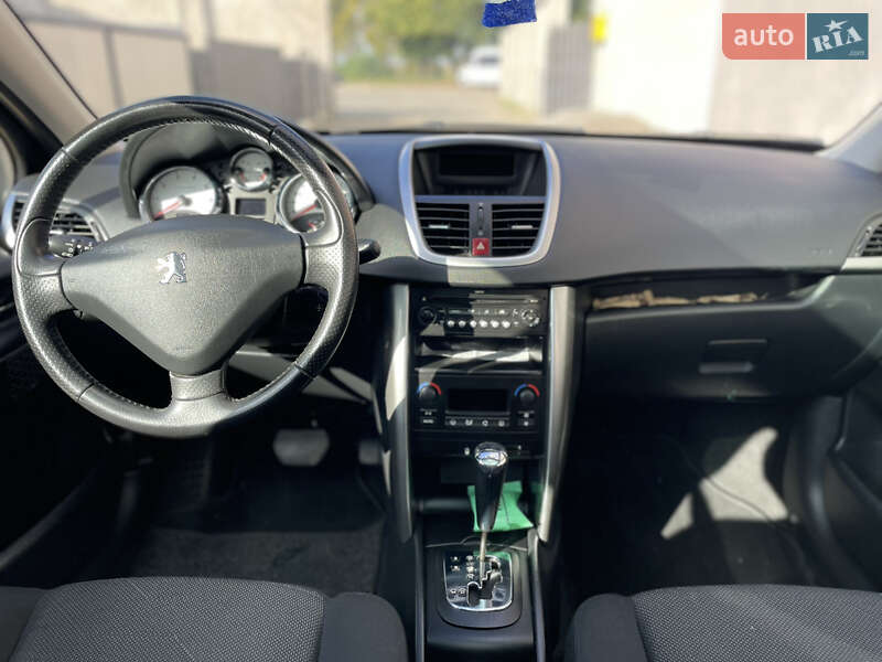 Универсал Peugeot 207 2008 в Львове