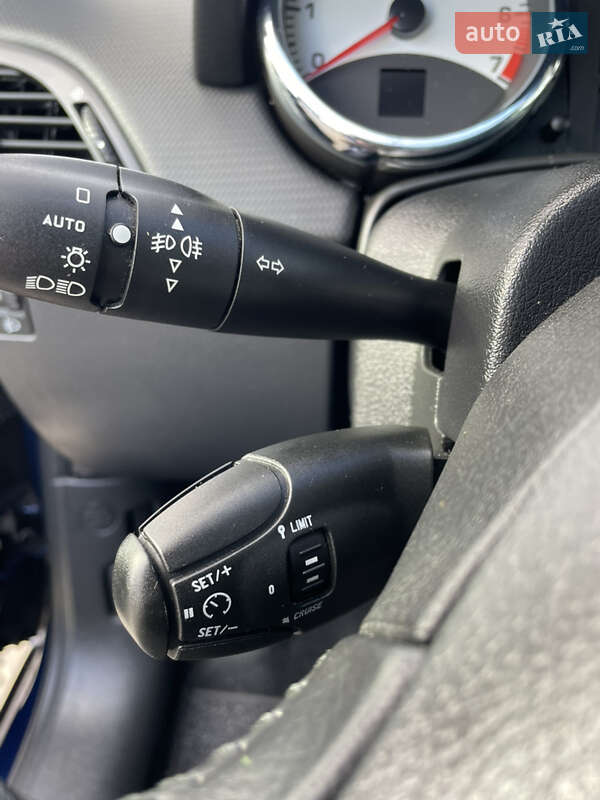 Универсал Peugeot 207 2008 в Львове
