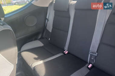 Хэтчбек Peugeot 207 2009 в 