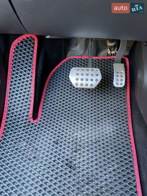 Хетчбек Peugeot 207 2010 в Миколаєві