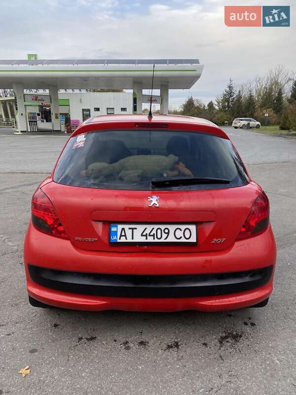 Хэтчбек Peugeot 207 2011 в Ивано-Франковске фото 4 Хэтчбек Peugeot 207 2011 в Ивано-Франковске
