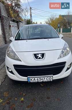 Хетчбек Peugeot 207 2012 в Києві