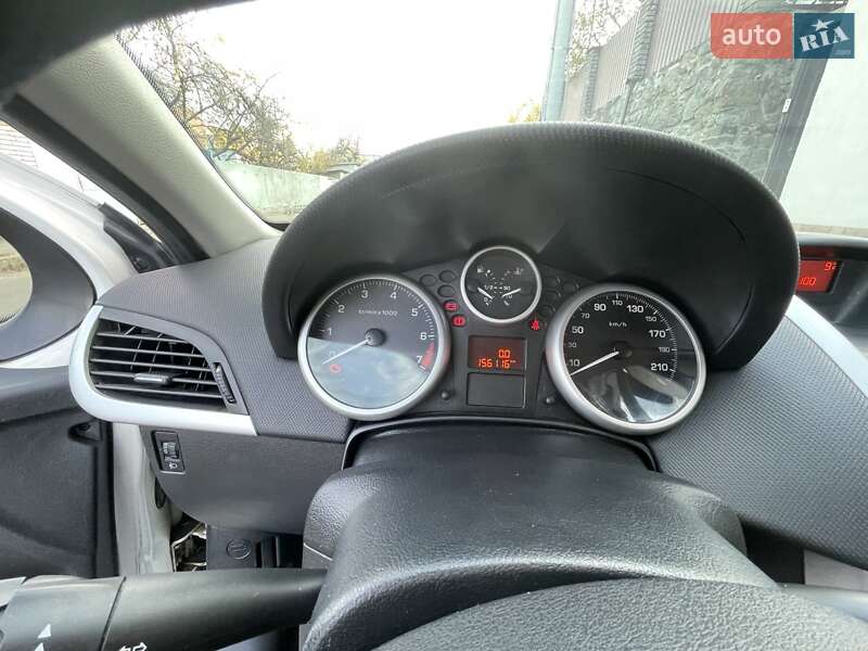 Хэтчбек Peugeot 207 2012 в Киеве фото 17 Хэтчбек Peugeot 207 2012 в Киеве