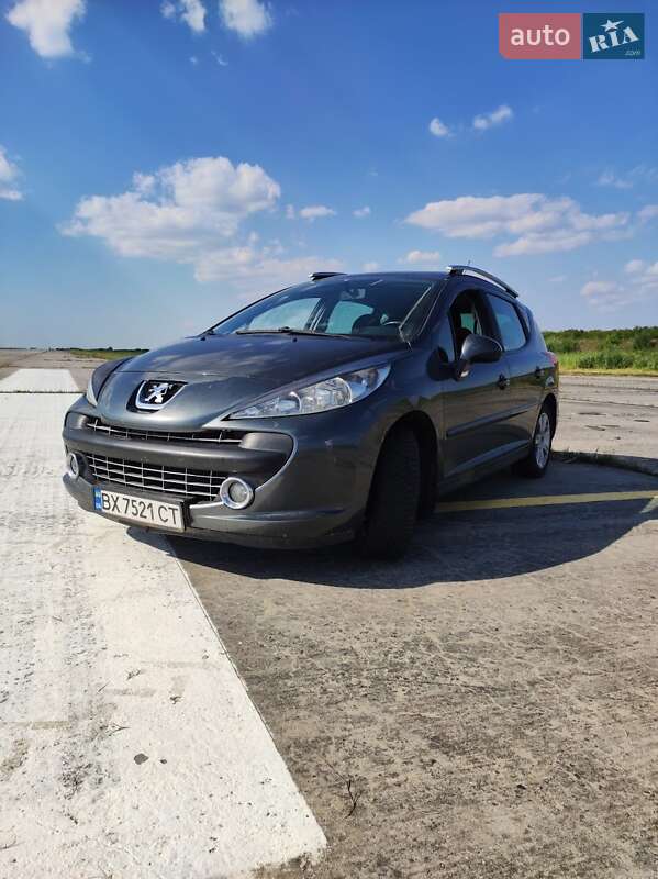 Peugeot 207 2008 Peugeot 207 2008