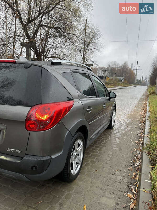 Универсал Peugeot 207 2008 в Новояворовске