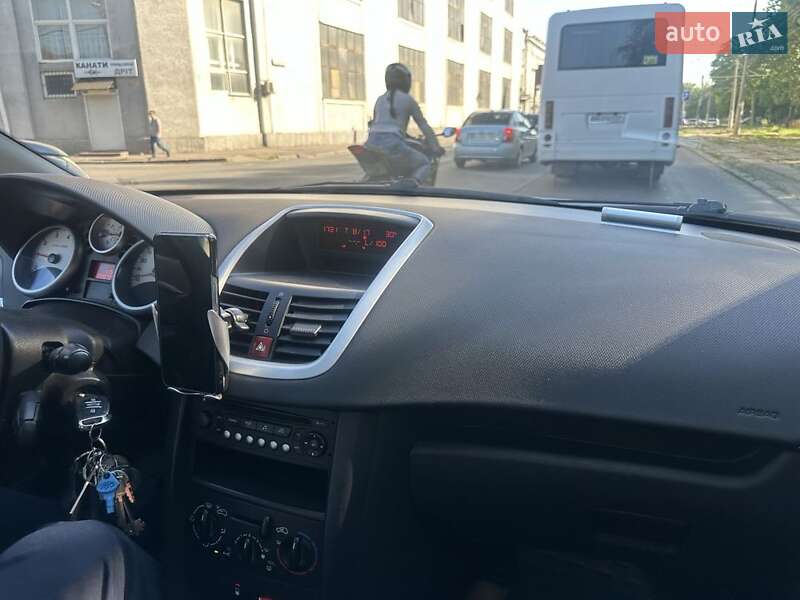 Универсал Peugeot 207 2008 в Одессе