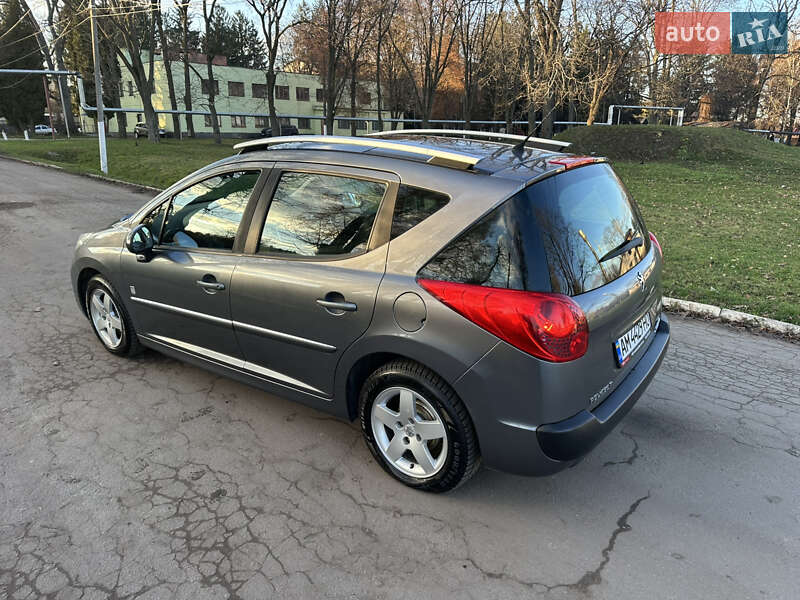 Універсал Peugeot 207 2011 в Житомирі