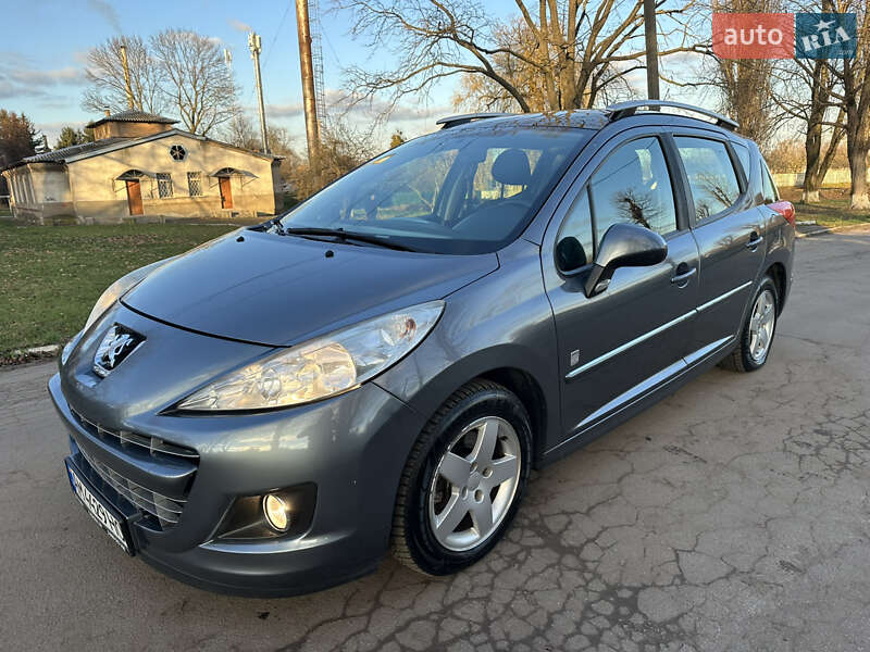 Універсал Peugeot 207 2011 в Житомирі