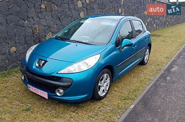 Хетчбек Peugeot 207 2008 в Луцьку