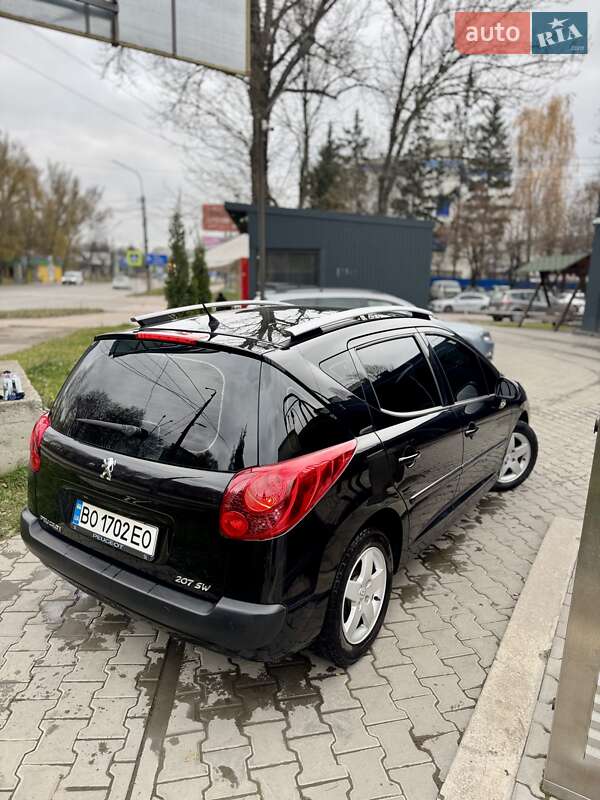 Універсал Peugeot 207 2011 в Тернополі