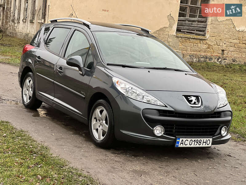 Универсал Peugeot 207 2009 в Вапнярке