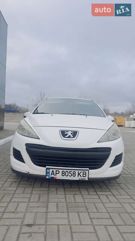 Peugeot 207 2010 Peugeot 207 2010