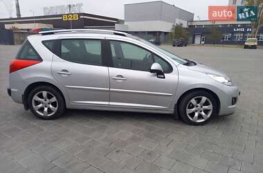 Универсал Peugeot 207 2011 в Черкассах