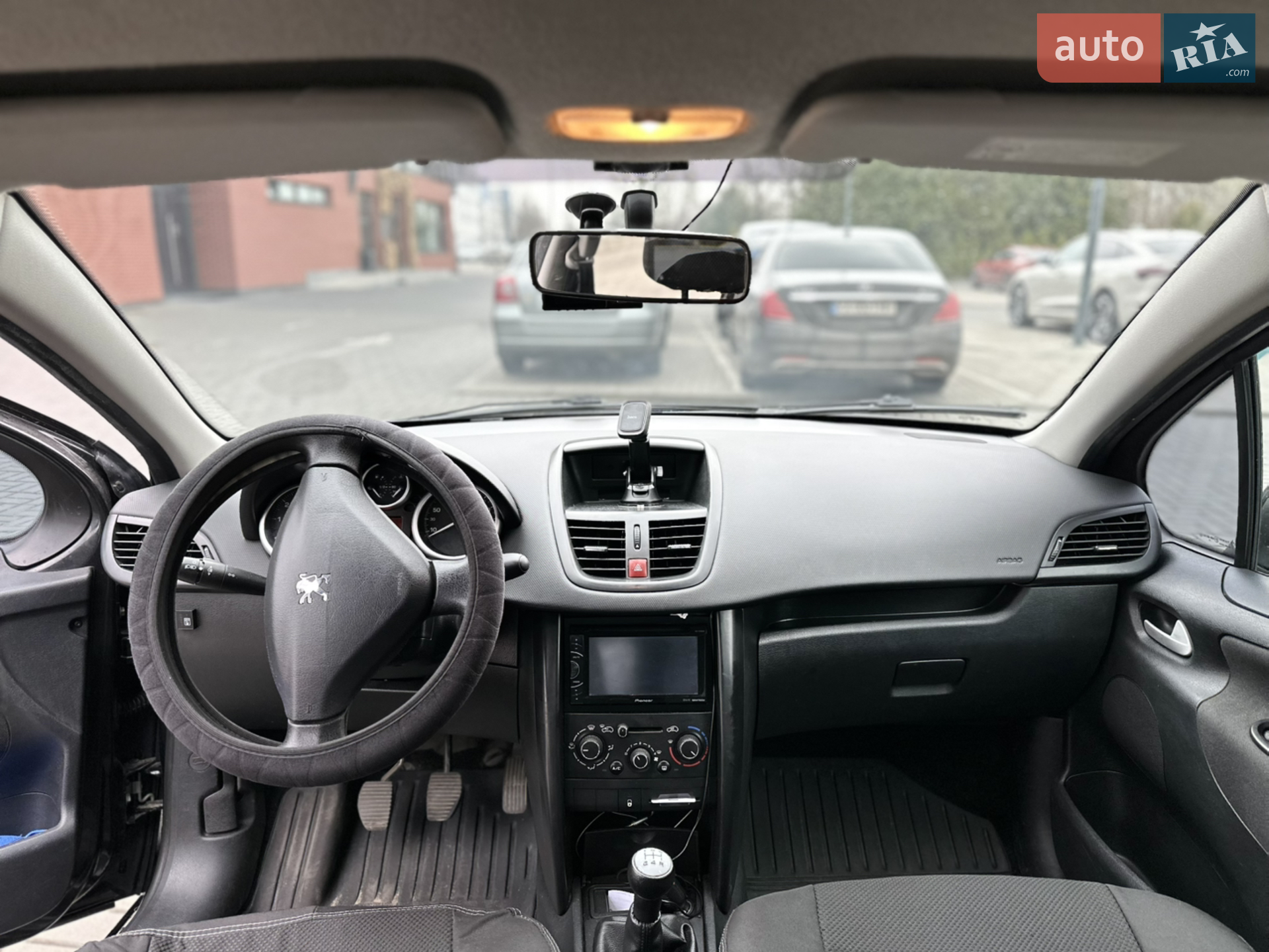 2010 Peugeot 207 - мініатюра 8